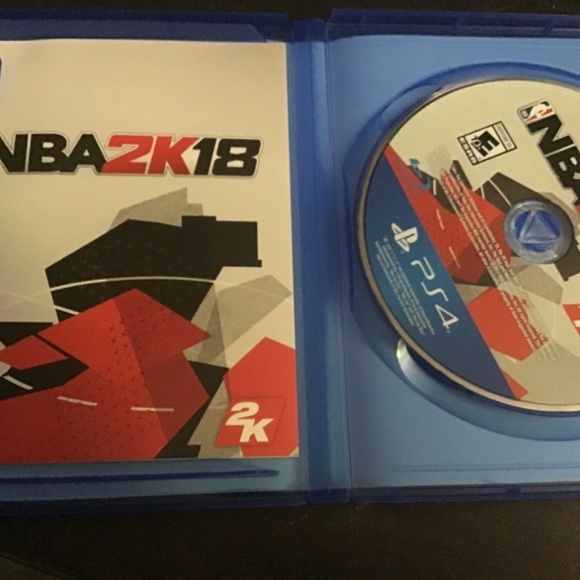 NBA 2k 18 PS4 - Picture 2 of 4
